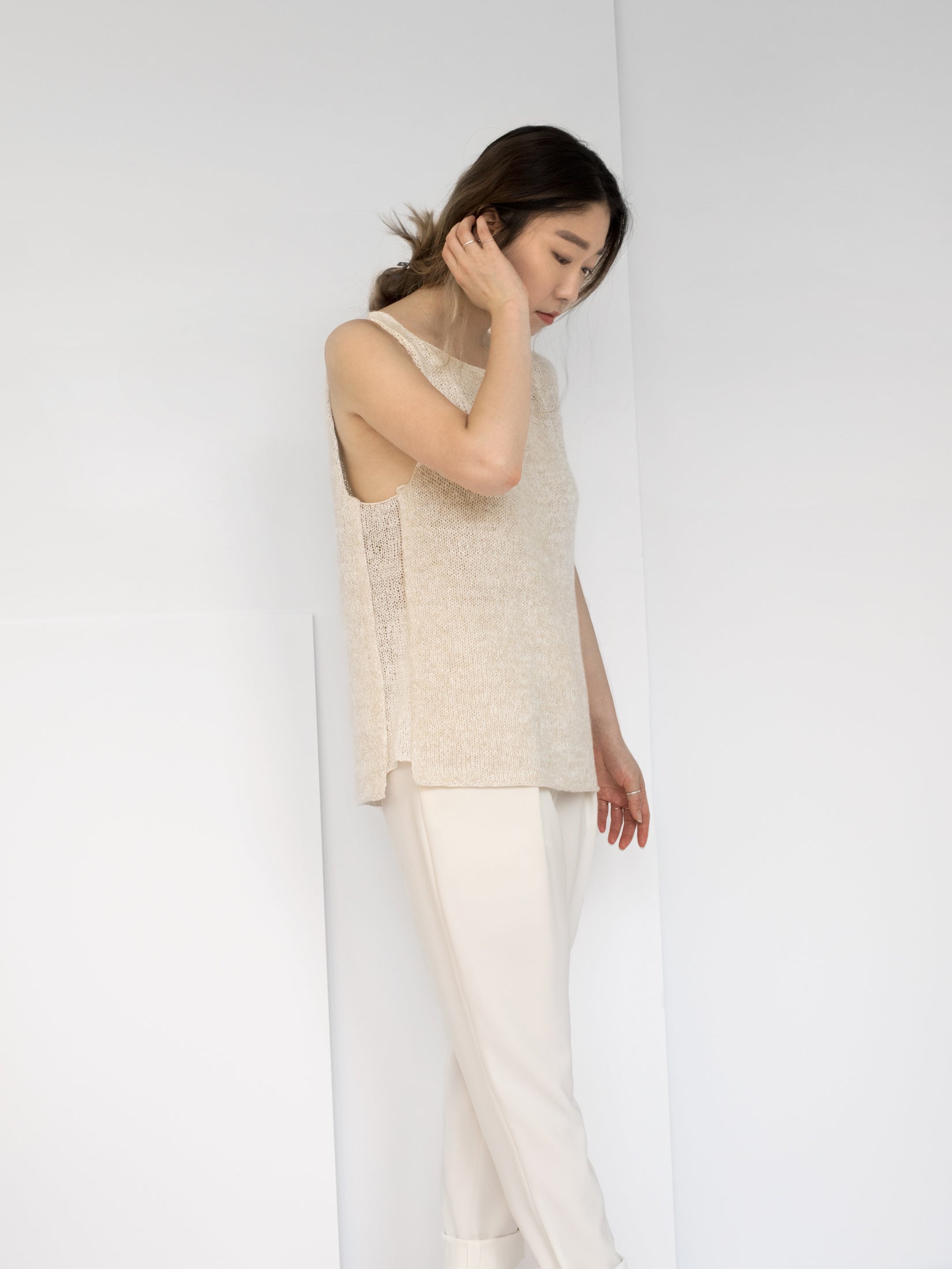 【新品未使用】SHISHIKUI（シシクイ）KNIT CAMI / BEIGE 楽天市場】THE SHISHIKUI / シシクイ | KNIT CAMI リブニット